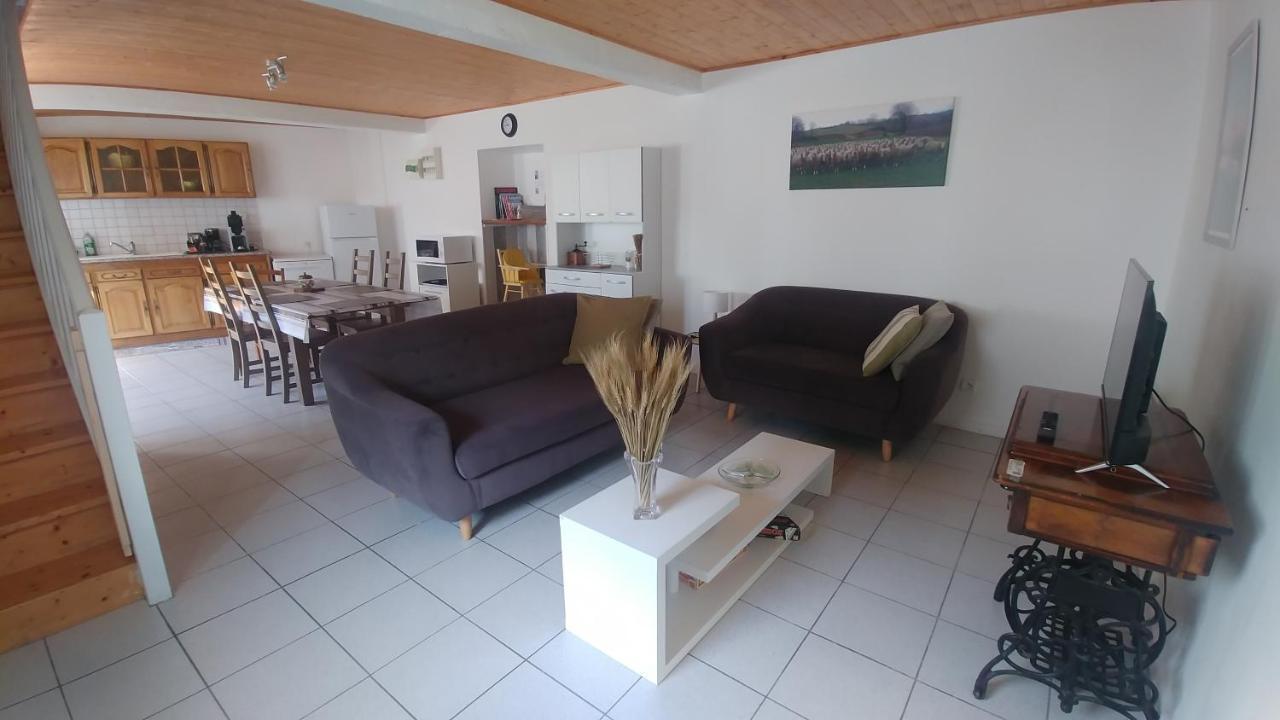 Meuble De Tourisme Au Coeur Du Village A Aramits , Haut Bearn Zewnętrze zdjęcie